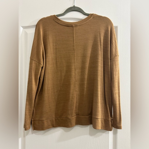 Banana Republic Luxespun V-Neck Brown Sweater - Picture 3 of 3